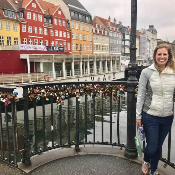 MEET THE POSHER - Picture 11 of 14